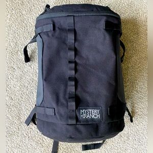 Mystery Ranch Robo Flip Backpack